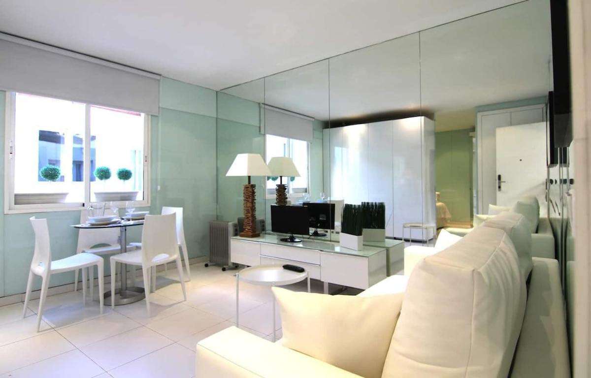 Ferienwohnung Ap Gran Via IV -Quinto Piso Sin Ascensor- Madrid Exterior foto